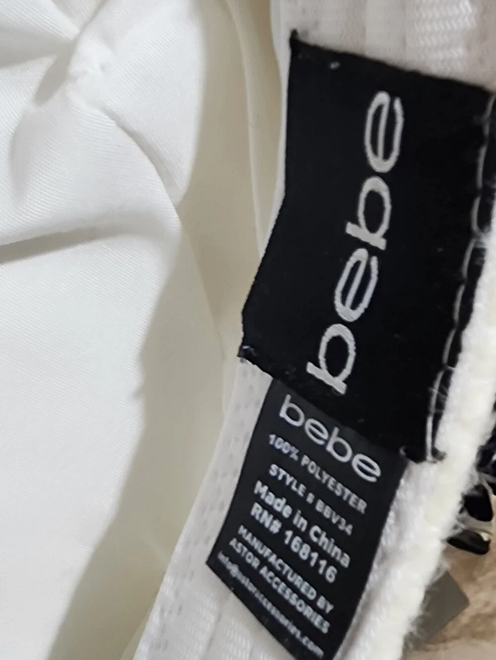 bebe White Pearl-Trim Baker Boy Cap